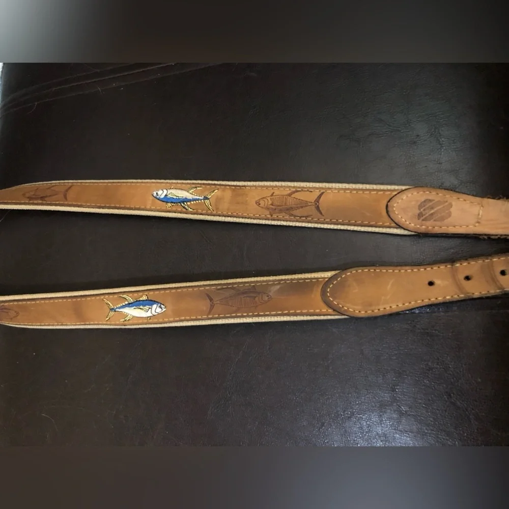 Men’s Fish Belt measurement is 45”inches laid flat n measured - Picture 5 of 13